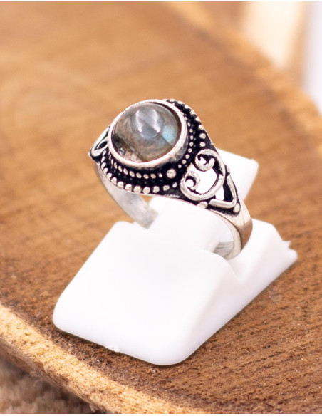 SAN0128 - Bague en argent faite main avec pierre naturelle centrale Kimago