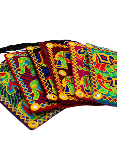 BBA0031 - Sac bandoulière ethnique à broderies d'éléphants, Inde Kimago